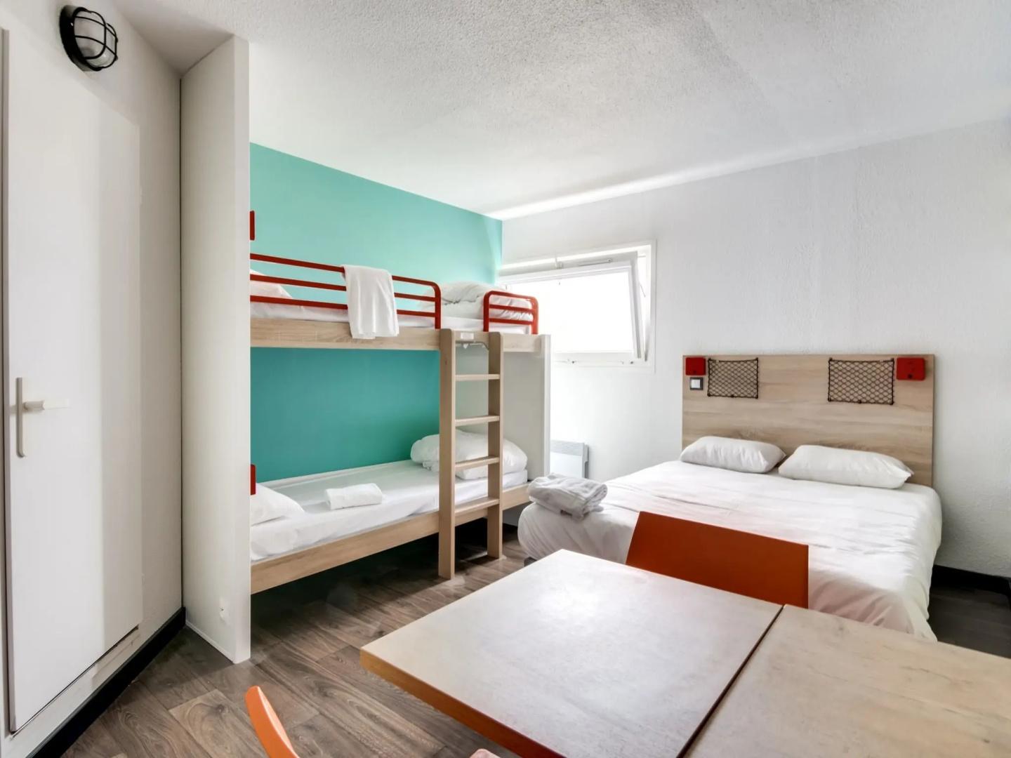 Foto - HotelF1 Bourges Le Subdray