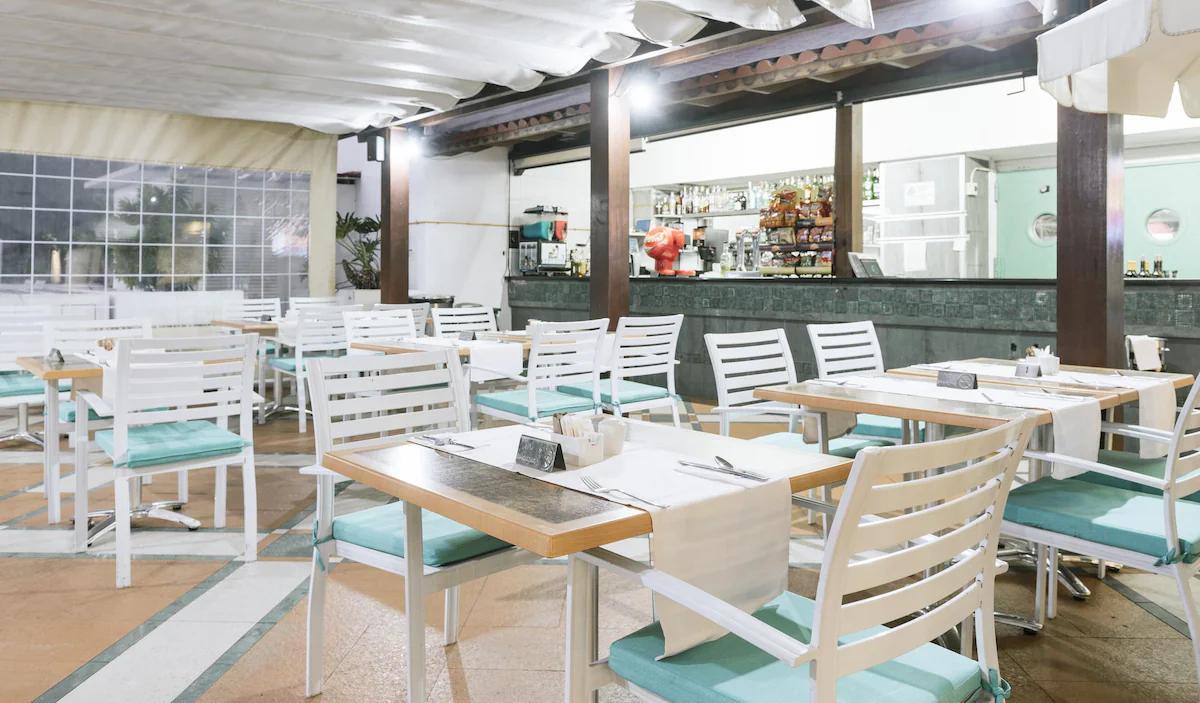 Photo - Ona Palm Beach