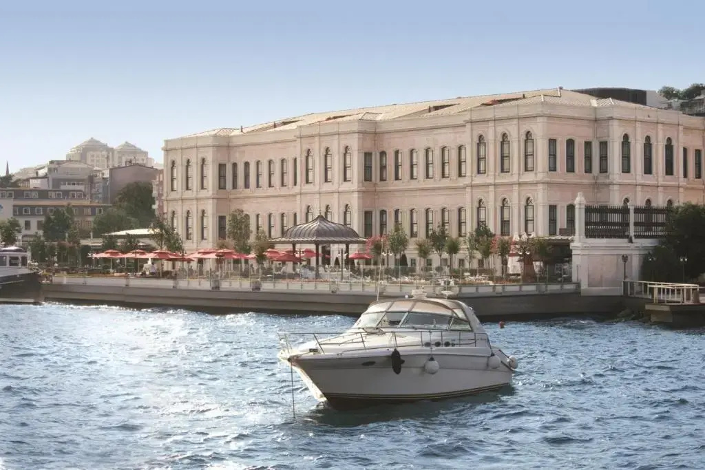 Foto - Four Seasons Hotel Istanbul at the Bosphorus