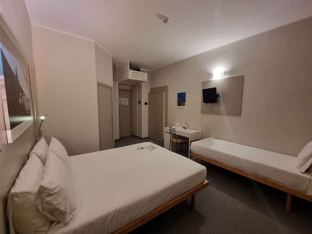 Photo - Hotel Astoria