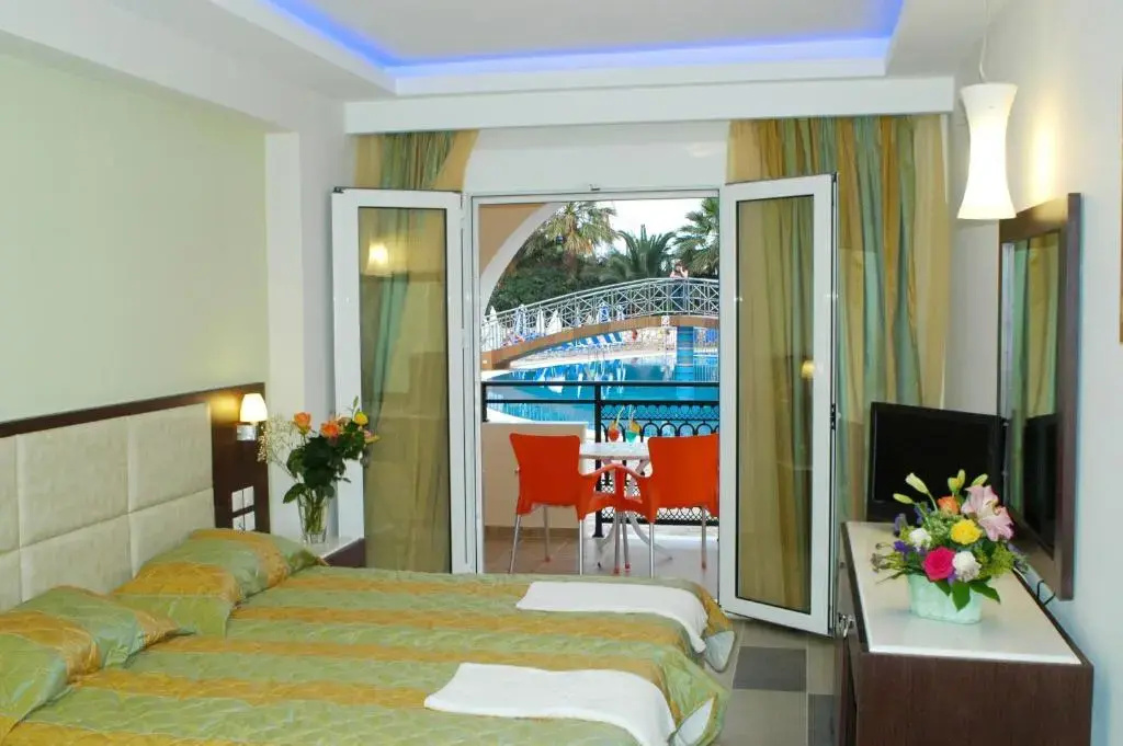Photo - Majestic Hotel & Spa