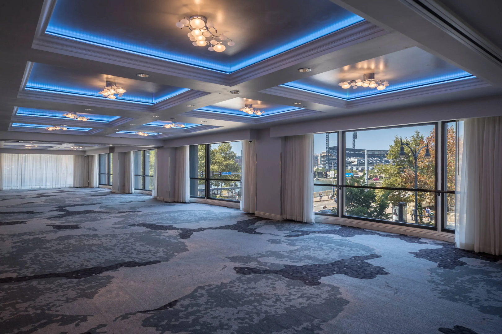 Photo - Renaissance Pittsburgh Hotel