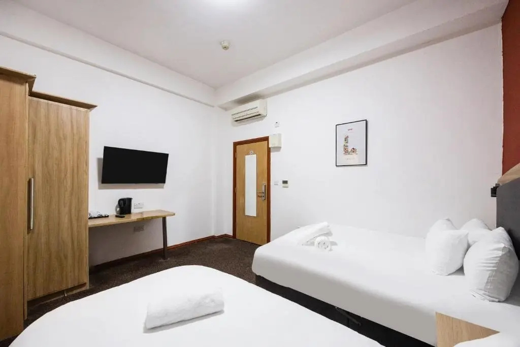 Photo - Arinza Hotel, London Ilford