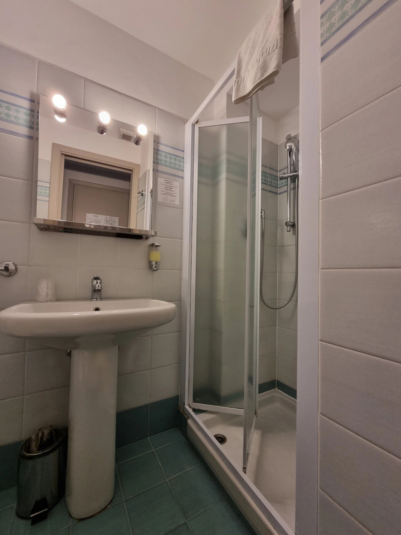 Photo - Hotel Astoria