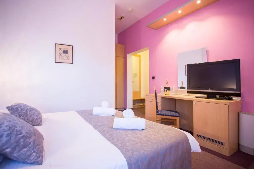 Photo - Hotel More