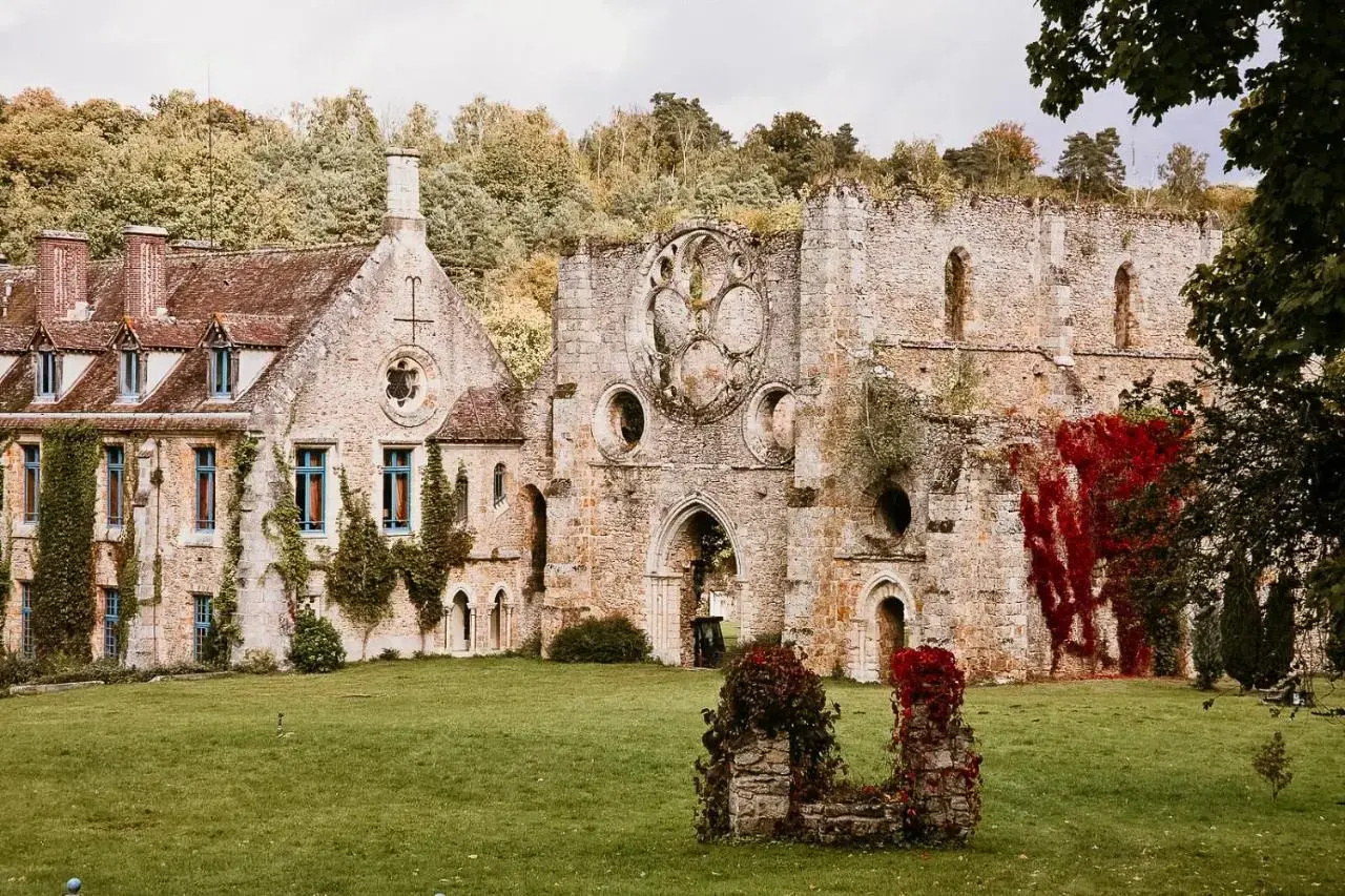 Photo - Abbaye des Vaux De Cernay, a Paris Society Collection hotel