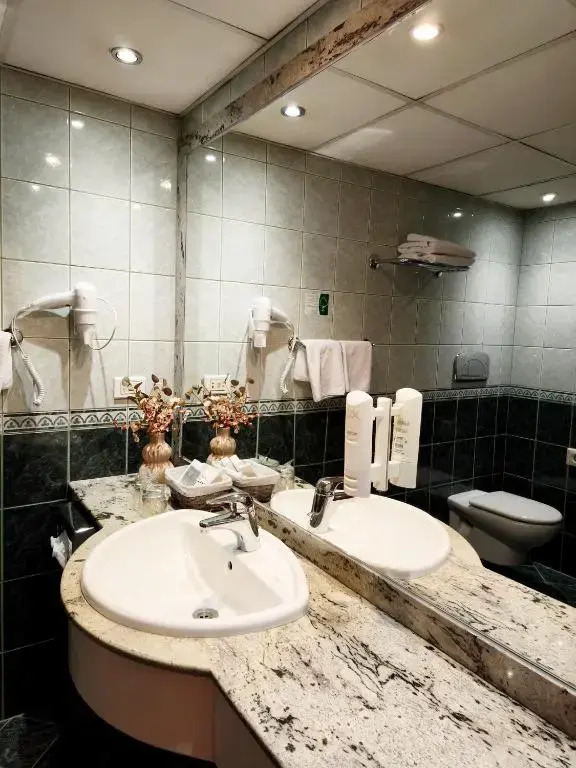 Photo - Hotel Turist - City Center