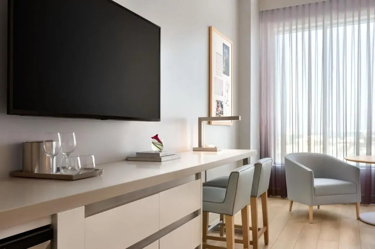 Photo - The Viv Hotel, Anaheim, a Tribute Portfolio Hotel