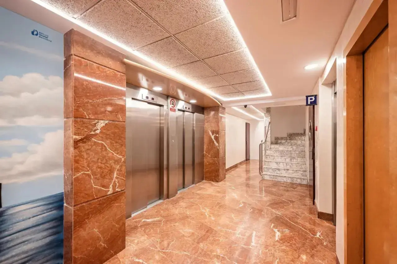 Foto - Aparthotel Napols - Abapart