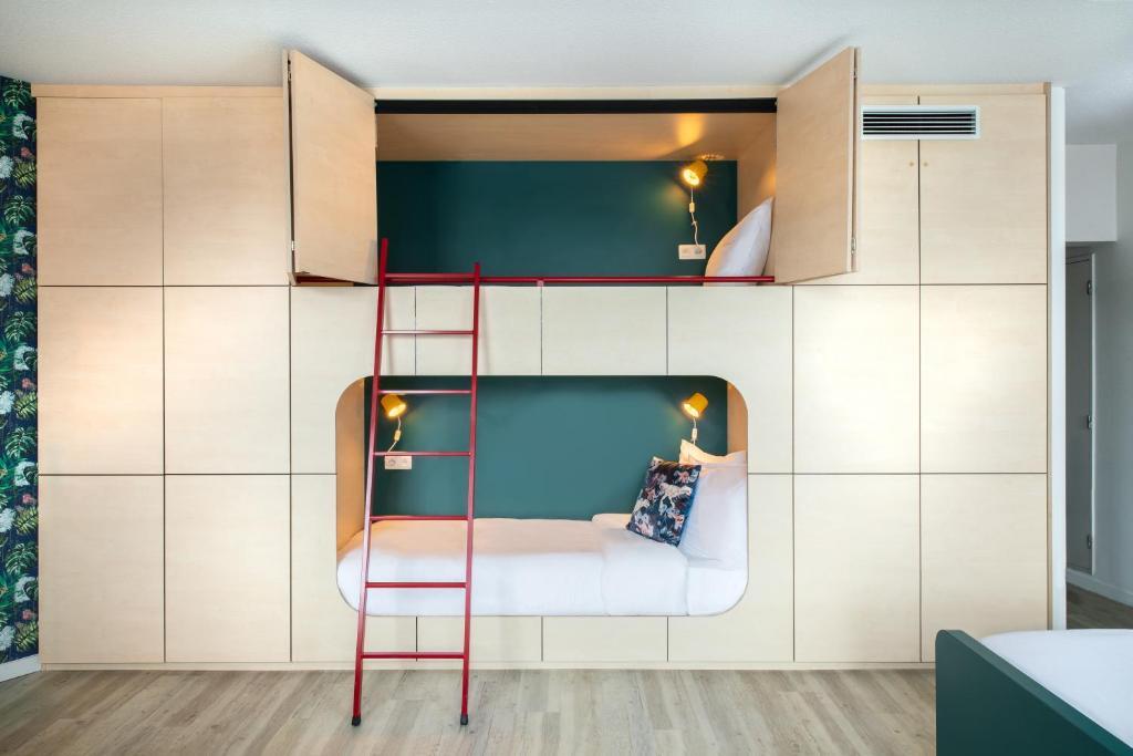 Photo - B&B HOTEL Brussels Centre Louise