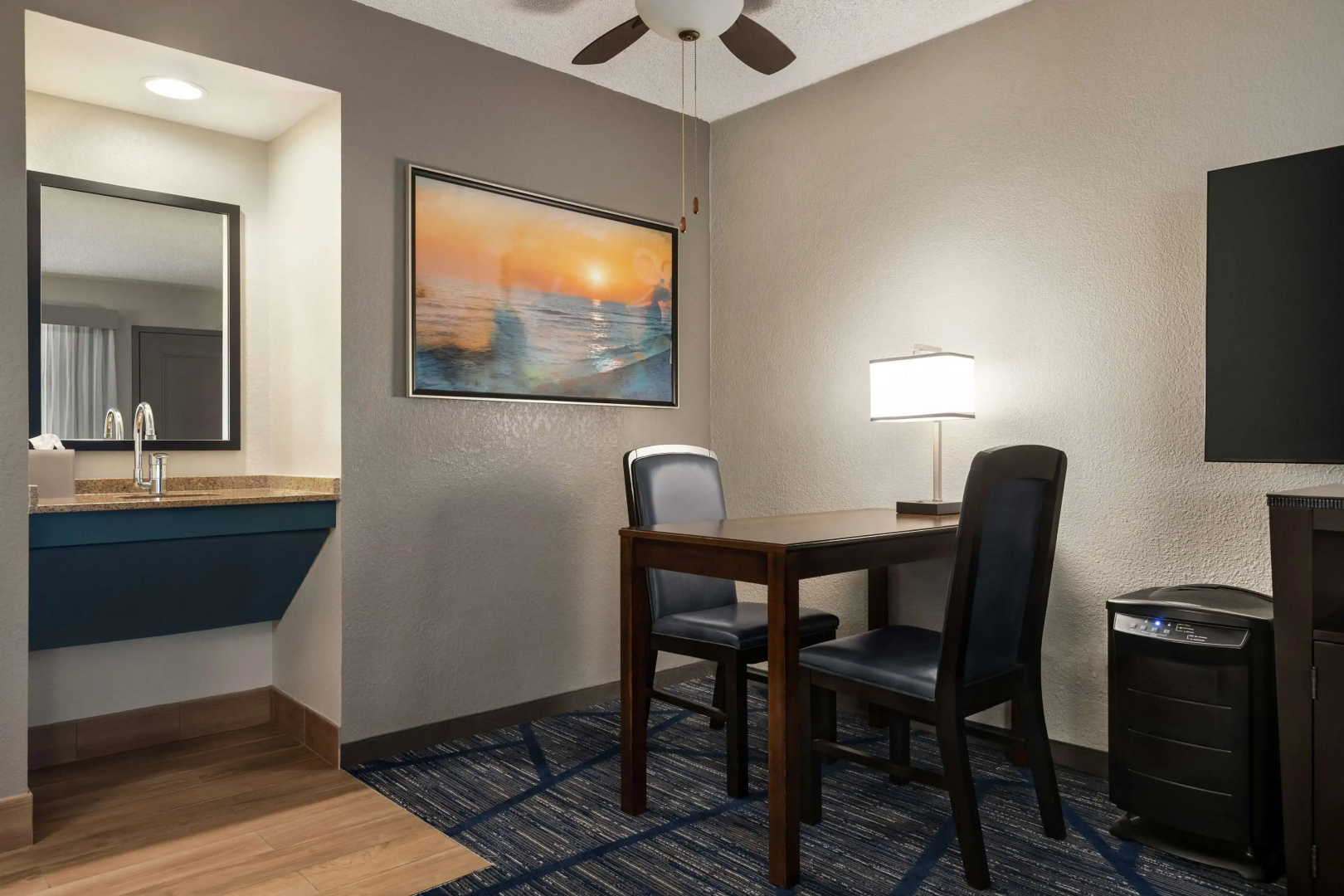 Photo - Embassy Suites by Hilton Miami International Airport