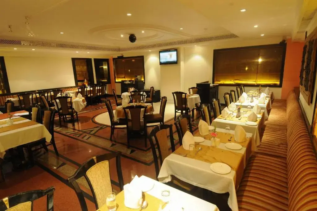 Photo - Fariyas Hotel Mumbai , Colaba