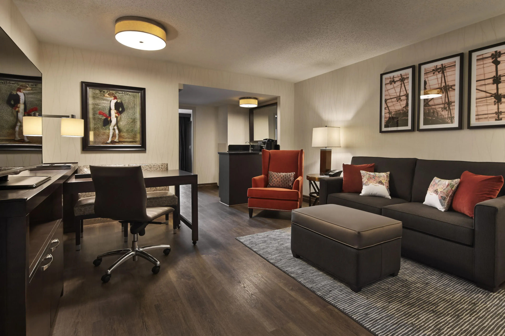 Photo - Embassy Suites by Hilton Washington DC Chevy Chase Pavilion