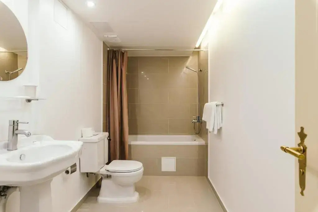 Photo - Merchants House Hotel