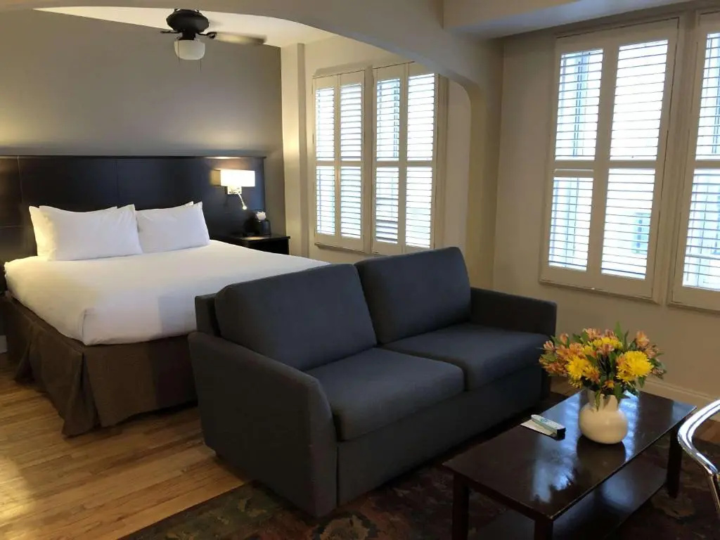 Photo - Best Western Plus Hawthorne Terrace Hotel
