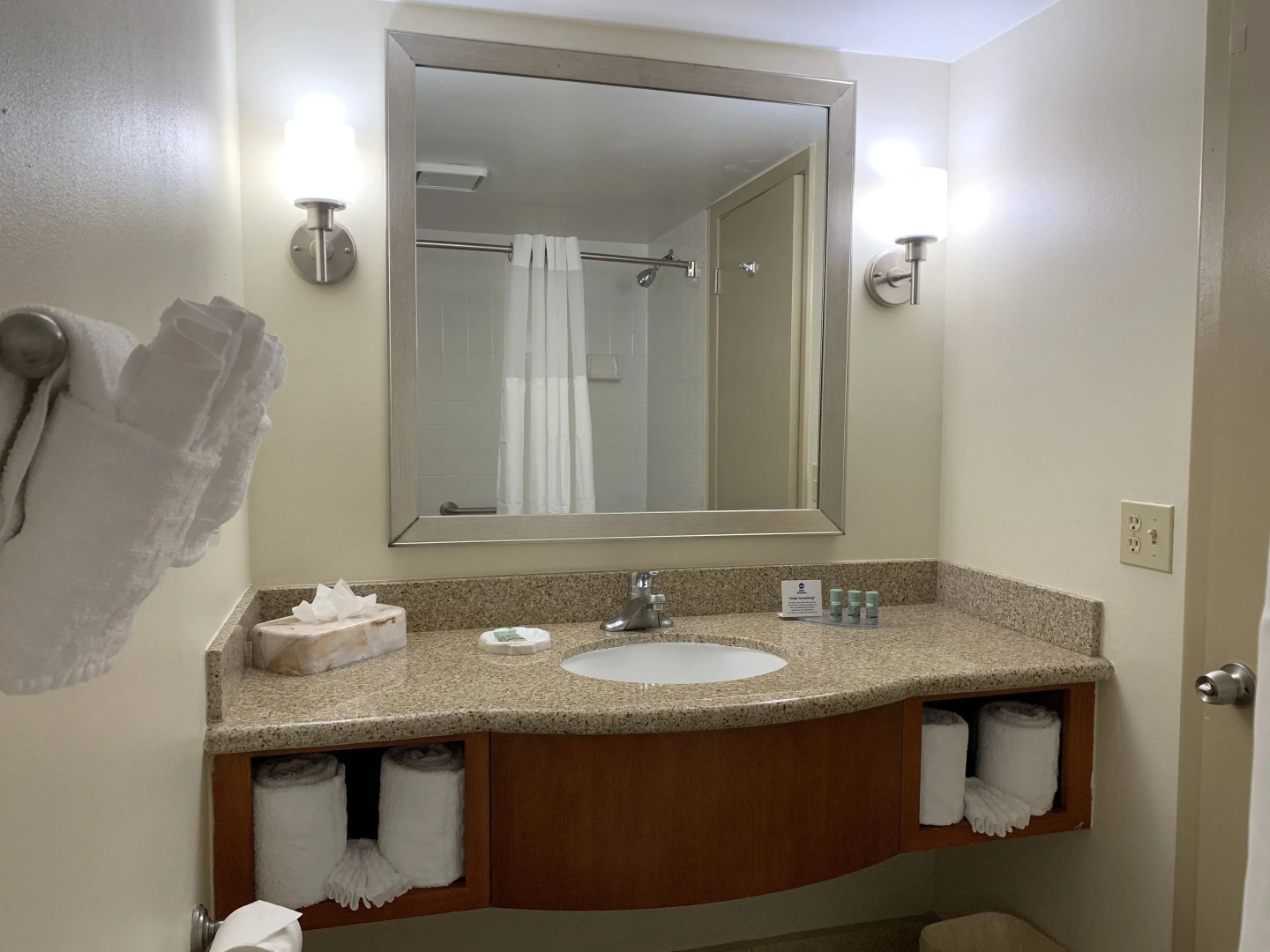 Photo - Best Western Orlando Gateway Hotel