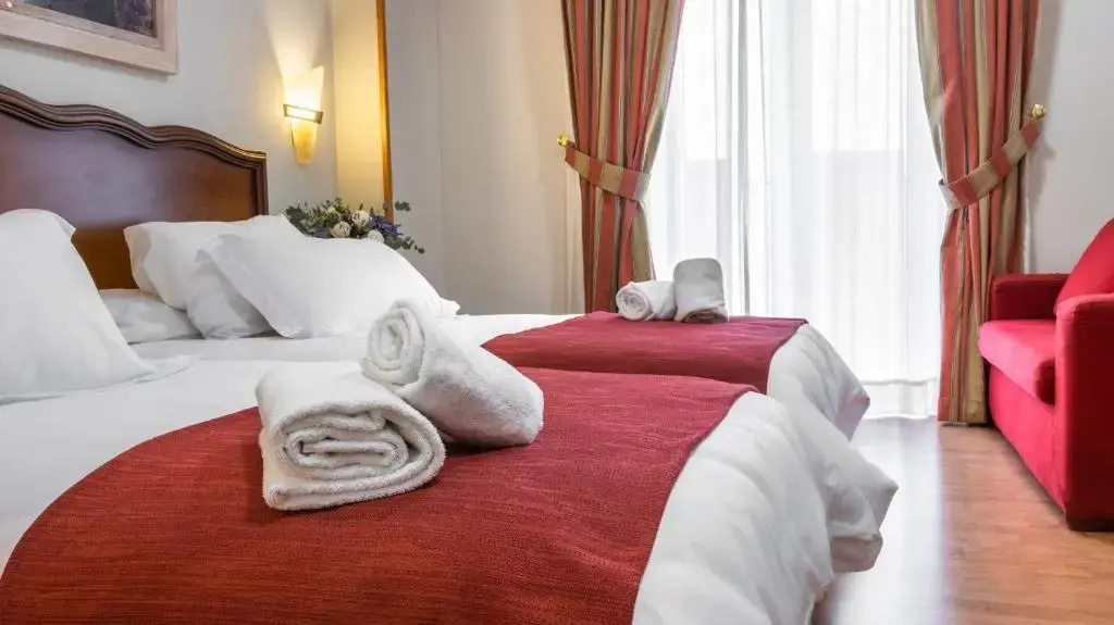 Photo - Hotel Reina Cristina