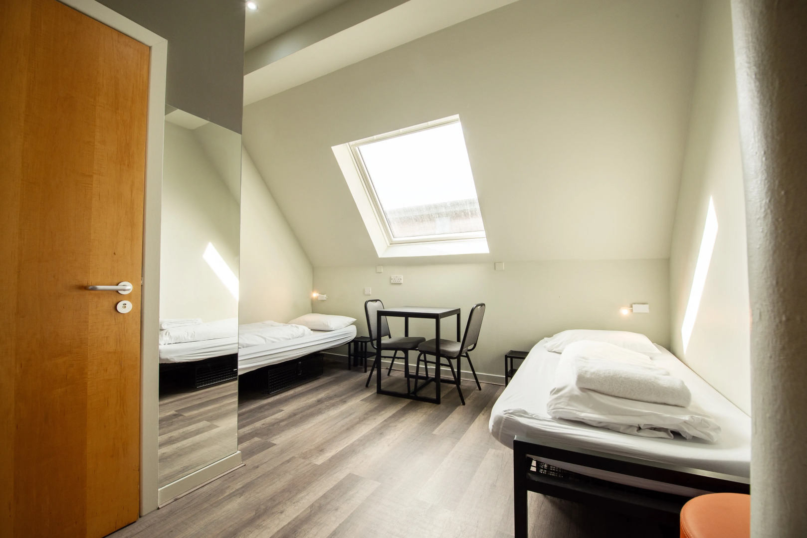 Photo - a&o Edinburgh City