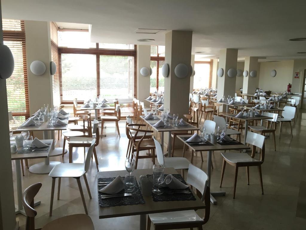 Photo - Hotel Tres Torres