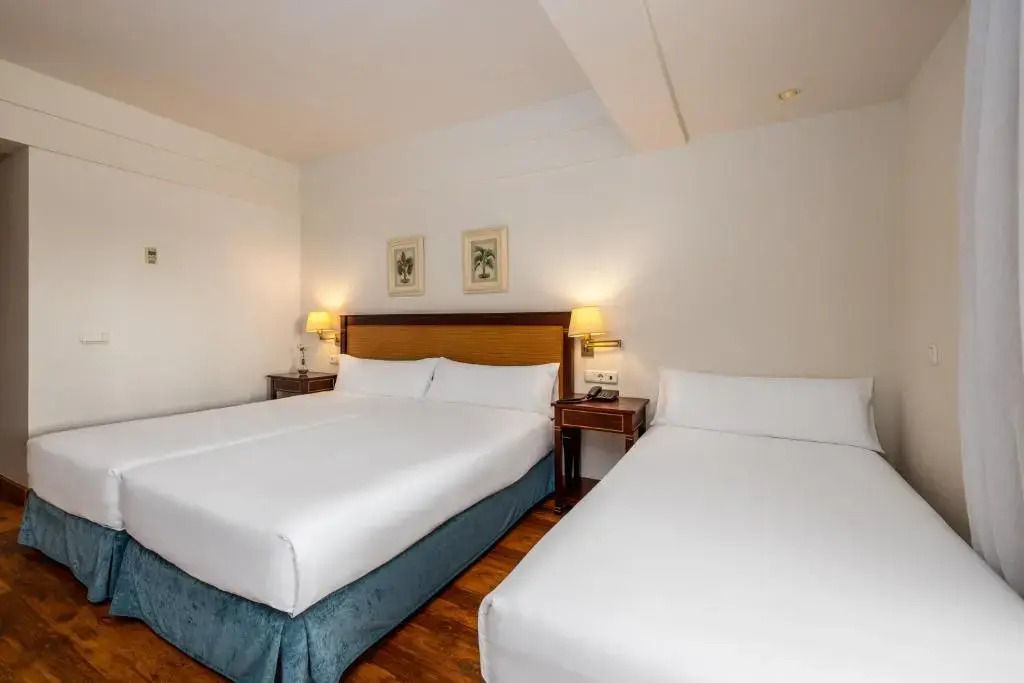 Photo - AZZ Guadacorte Campo de Gibraltar