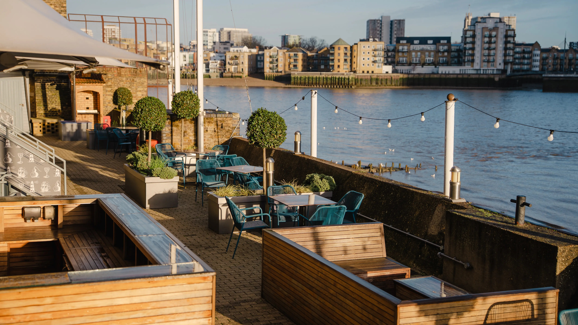 Foto - a&o London Docklands Riverside