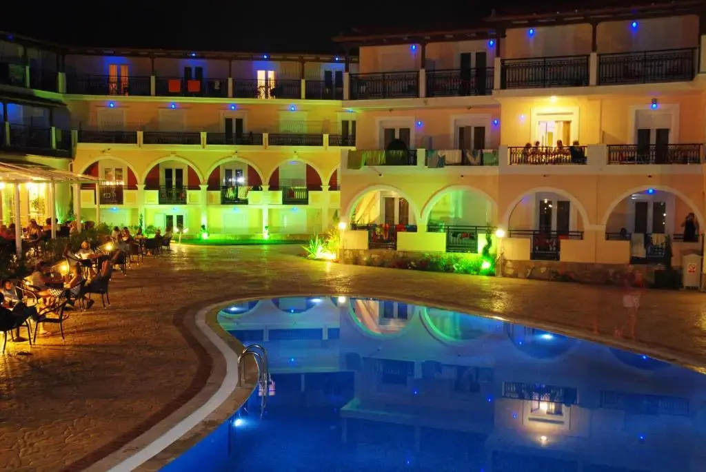 Photo - Majestic Hotel & Spa