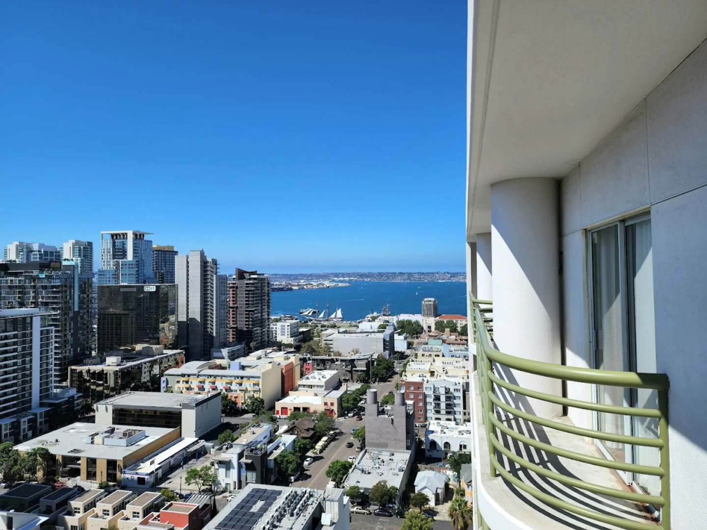 Photo - Courtyard by Marriott San Diego Downtown Little Italy