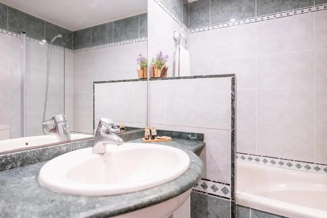 Foto - Aparthotel Napols - Abapart