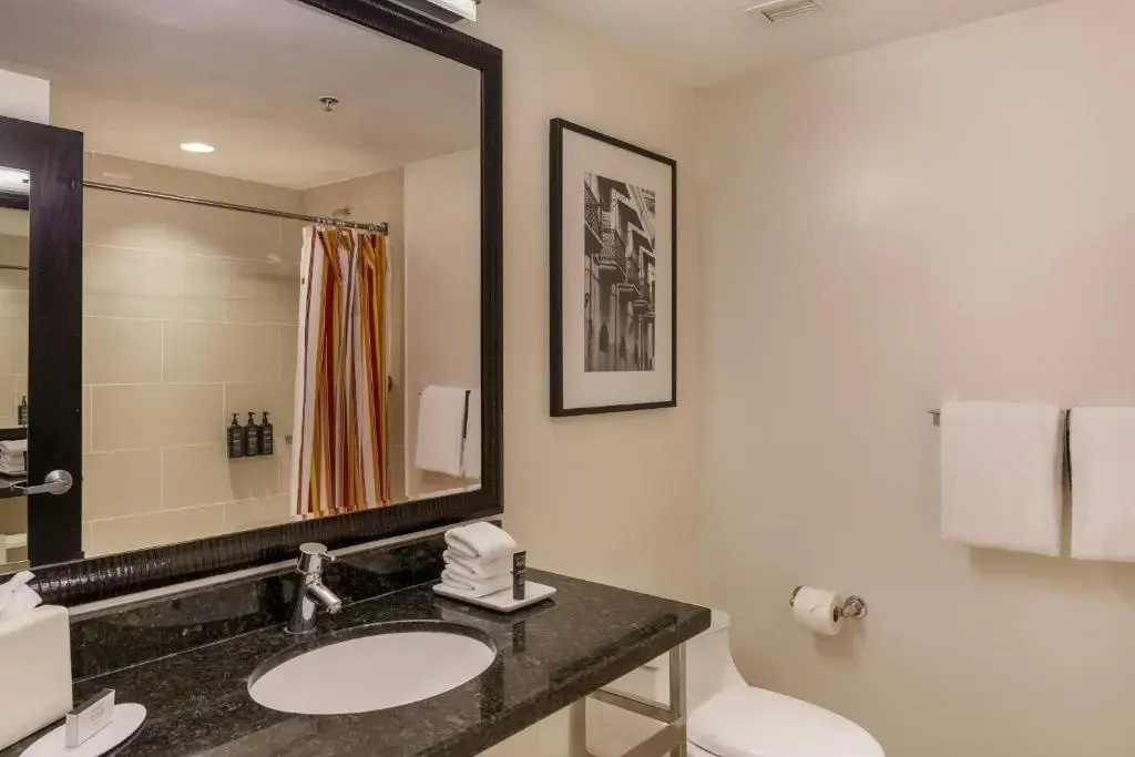 Photo - Courtyard by Marriott Panama Metromall