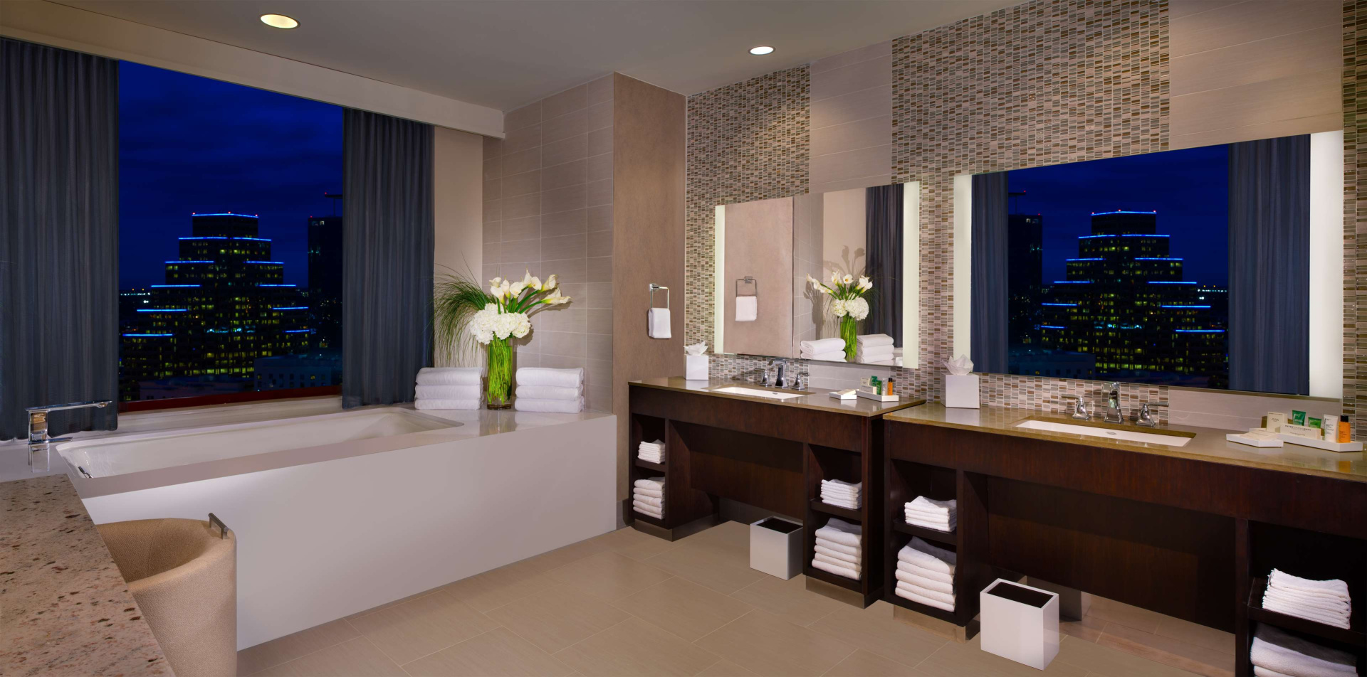 Photo - Hilton Garden Inn Austin Downtown
