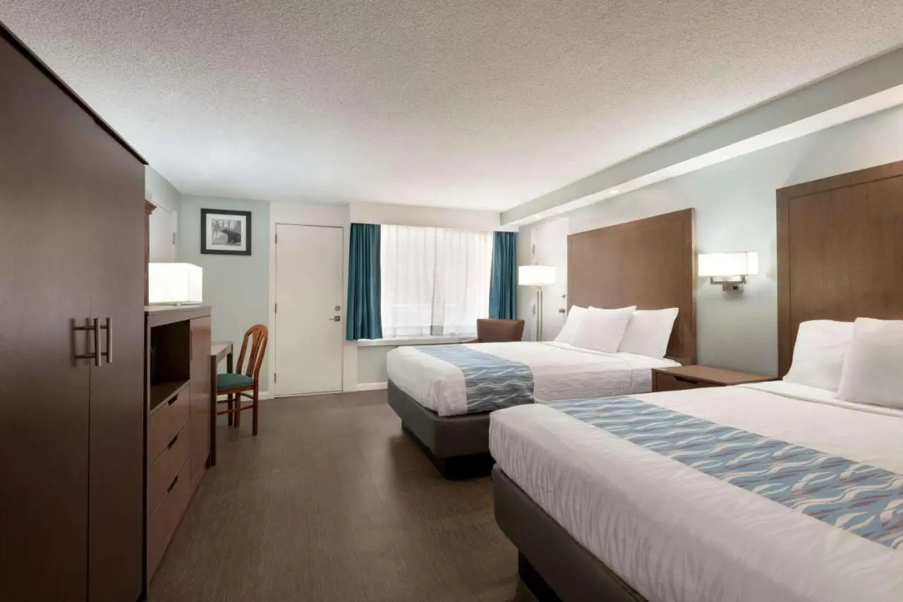 Photo - Gatlinburg River Inn