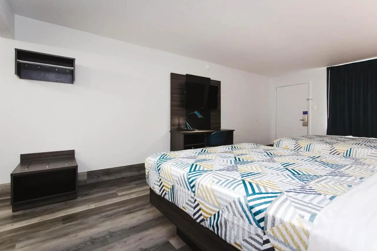 Photo - Motel 6 Houston, TX - Medical Center - NRG Stadium