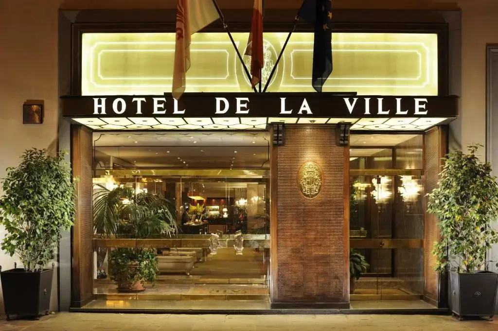 Foto - Hotel De La Ville