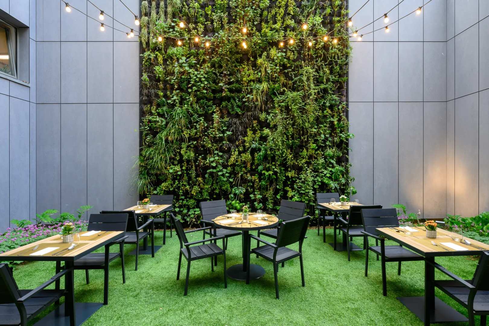 Photo - Hilton Garden Inn Budapest City Centre