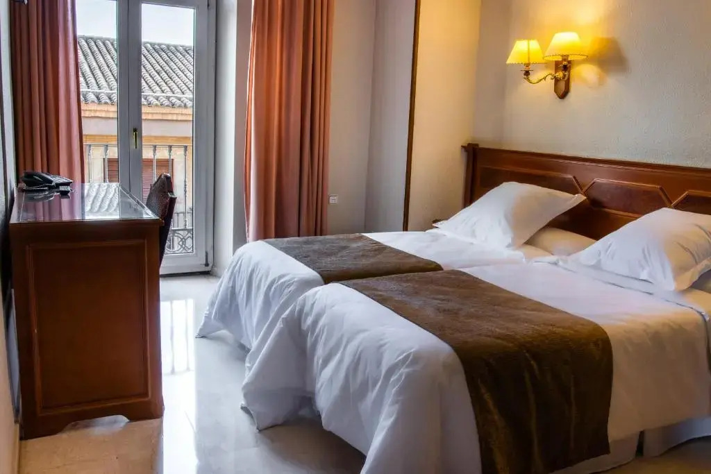 Photo - Hotel Reina Cristina