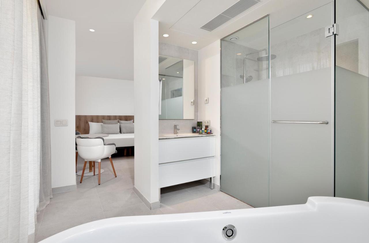 Photo - INNSiDE by Meliá Calviá Beach