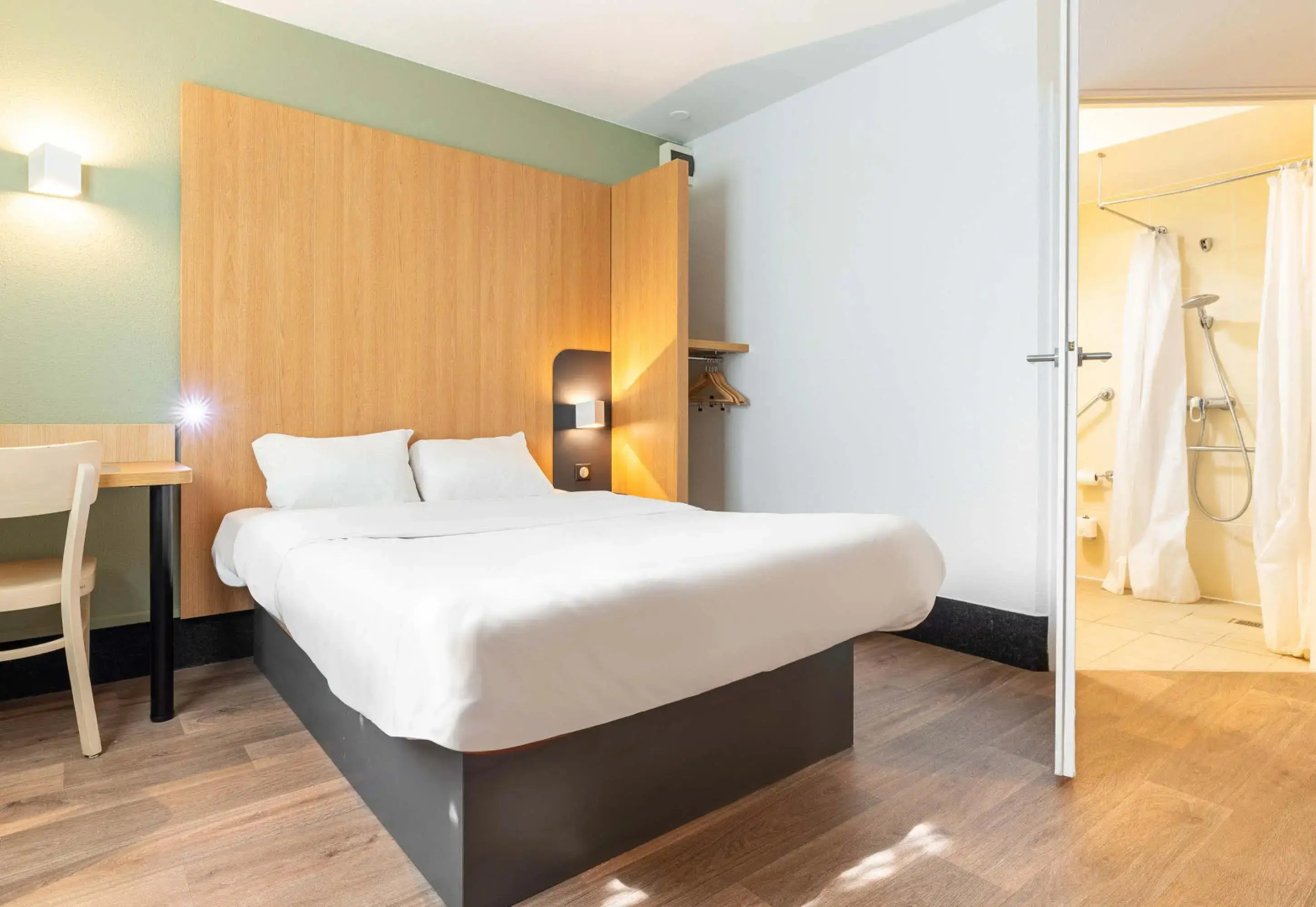 Foto - B&B HOTEL Nantes Aéroport
