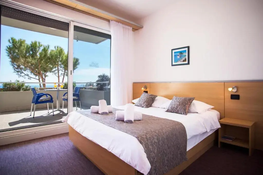 Photo - Hotel More
