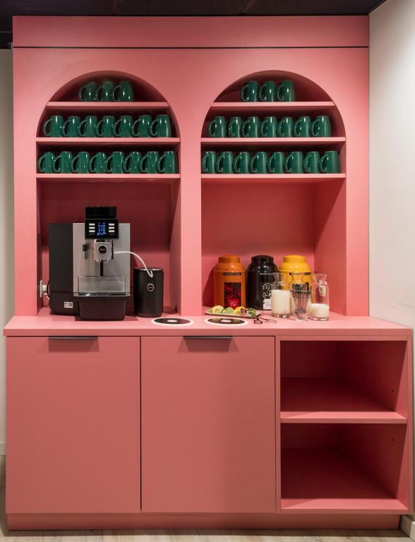 Photo - B&B HOTEL Brussels Centre Louise