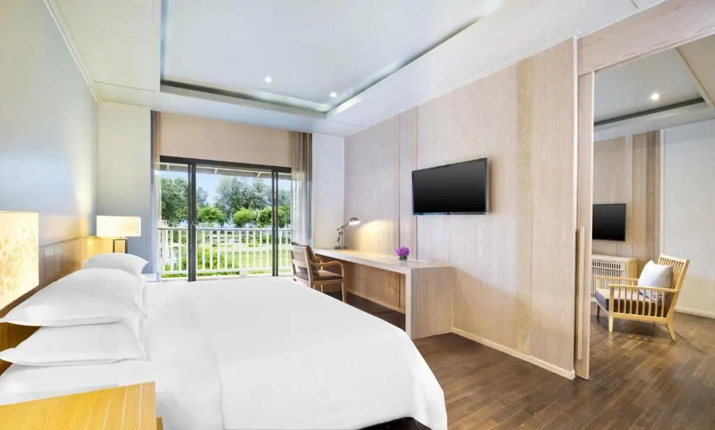 Photo - Dusit Thani Krabi Beach Resort Hotel