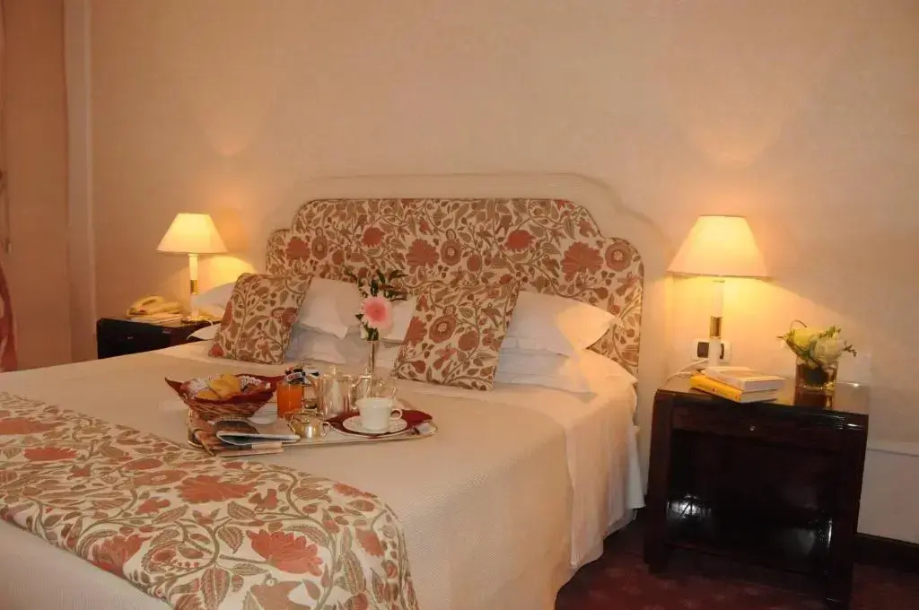 Foto - Hotel De La Ville