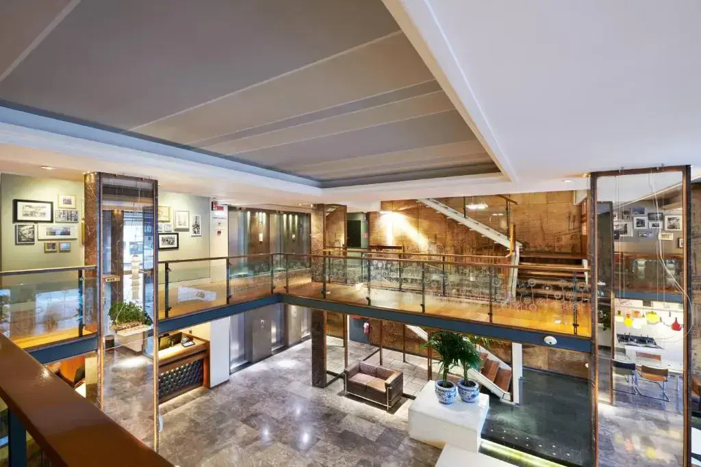 Photo - Hotel Plaza