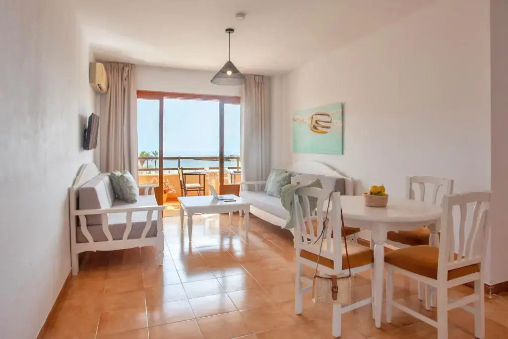 Photo - BJ Playamar Hotel & Apartamentos