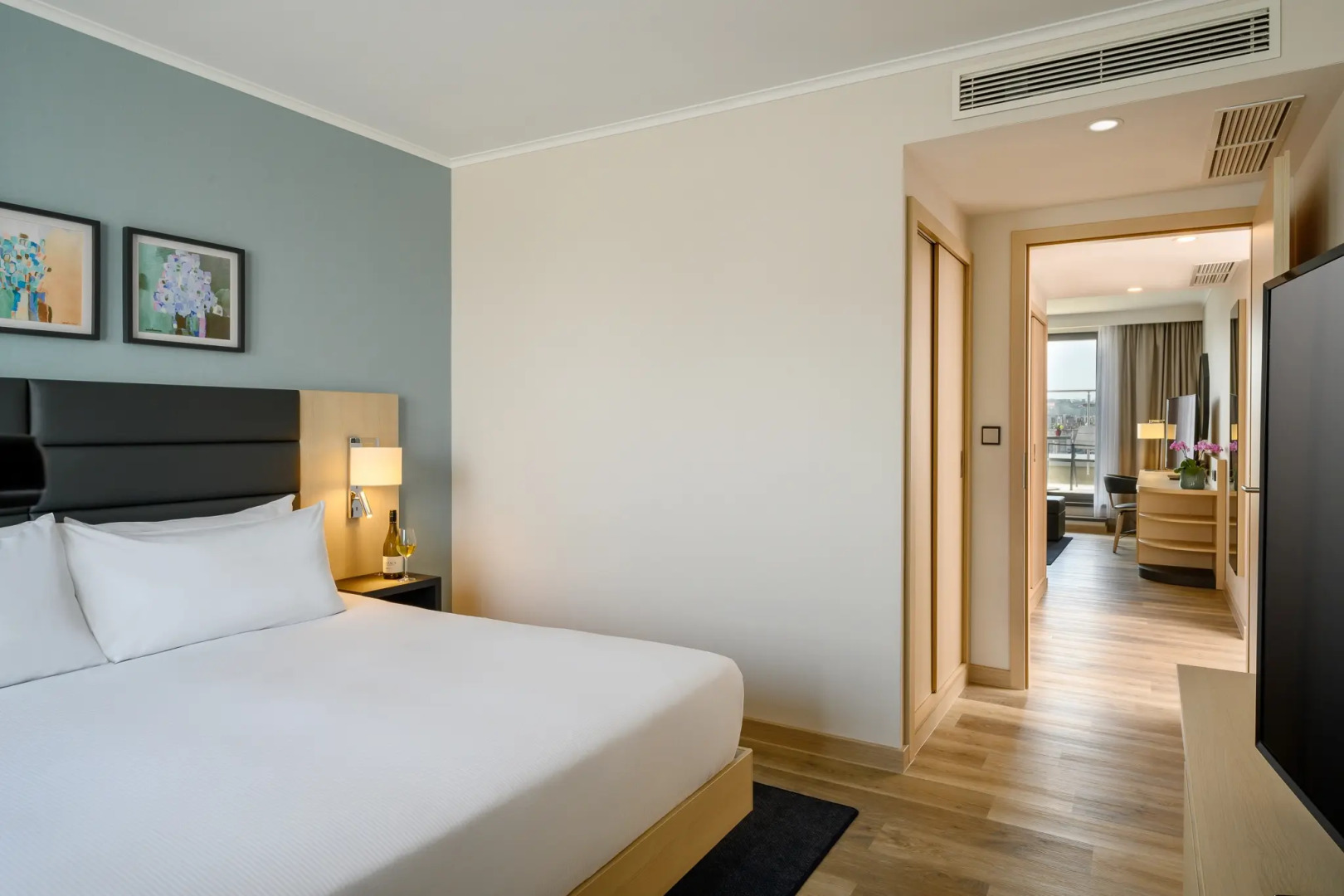 Photo - Hilton Garden Inn Budapest City Centre