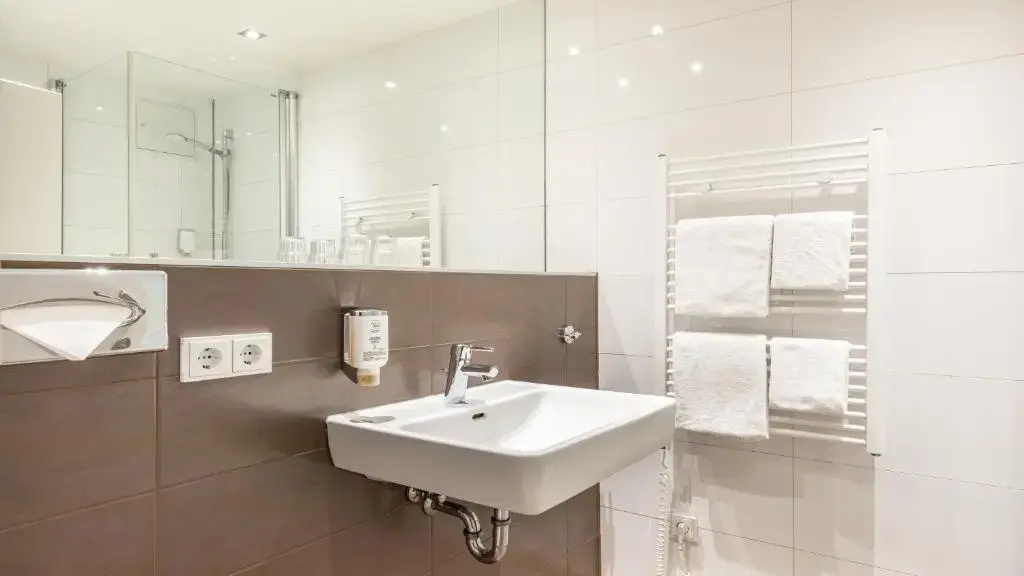 Photo - Garner Hotel Dusseldorf - Main Station by IHG