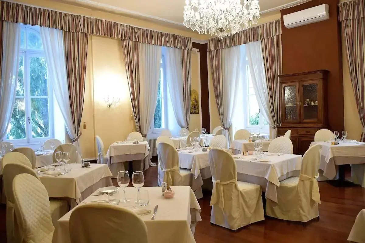 Photo - Grand Hotel & Des Anglais Hotel