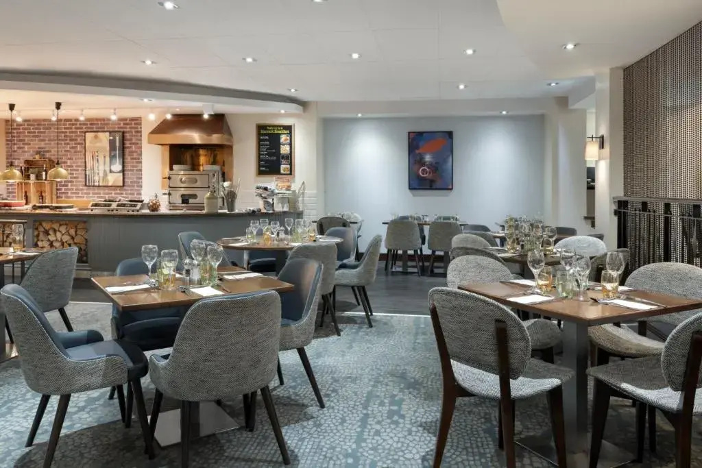 Photo - Delta Hotels by Marriott Heathrow Windsor