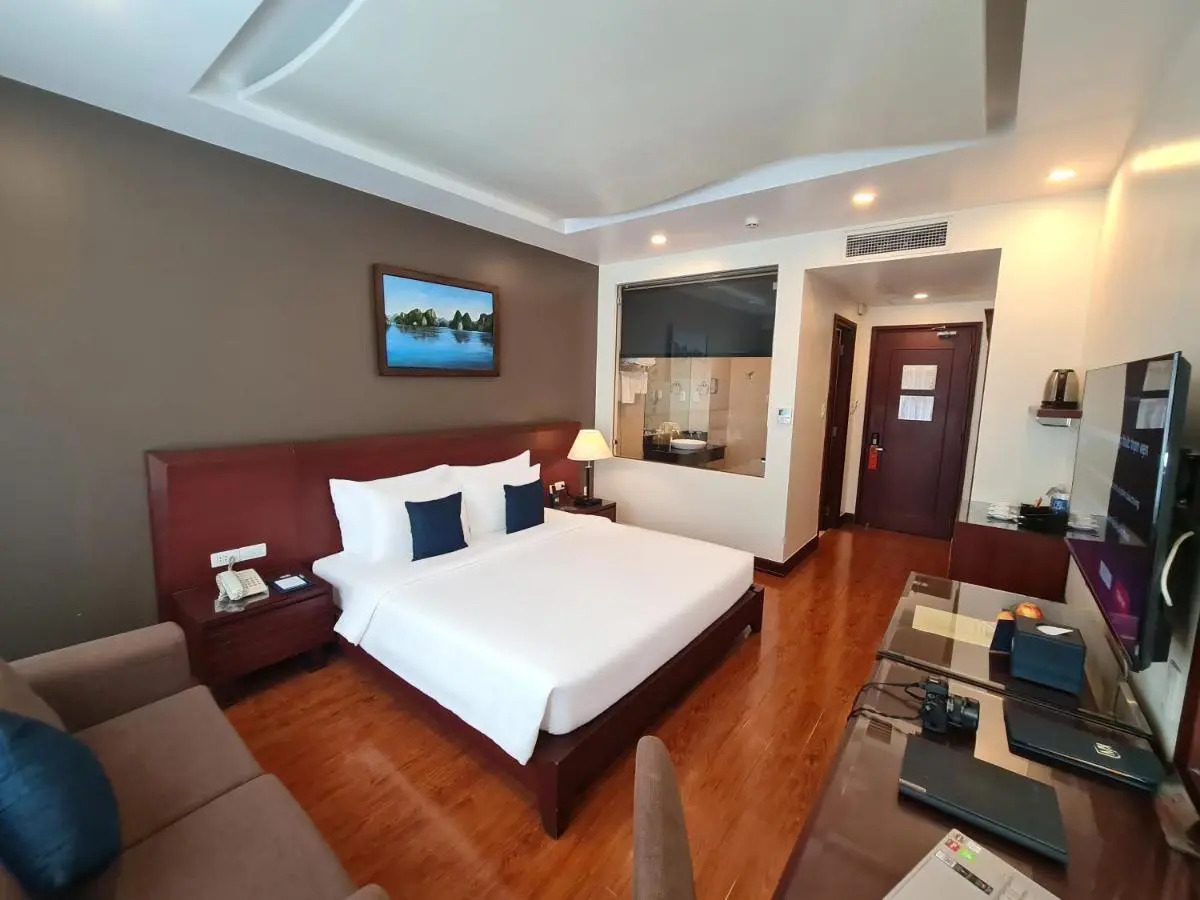 Foto - Kin Hotel Thi Sach Edition