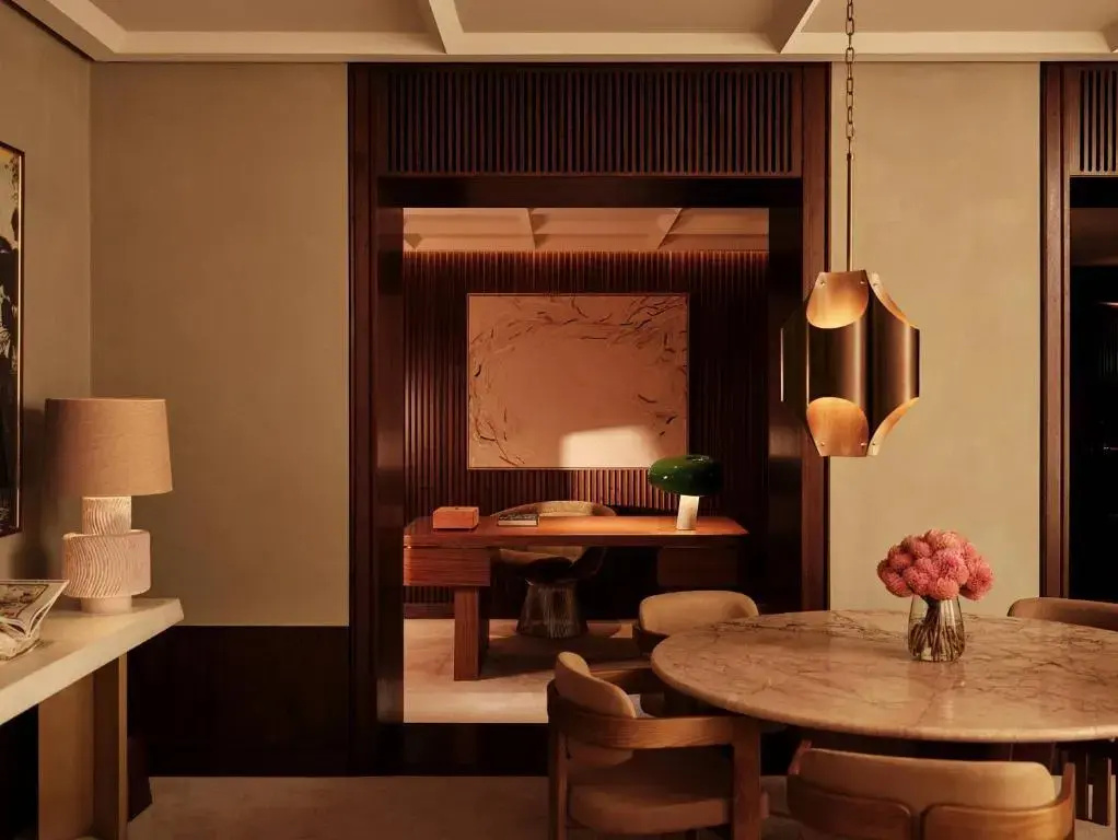 Photo - The Chancery Rosewood