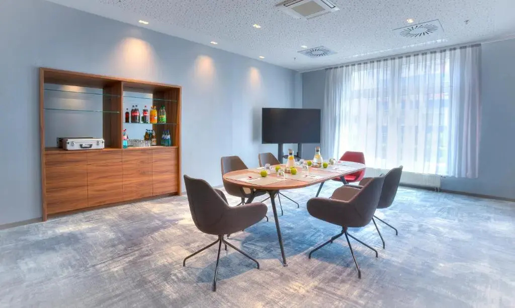 Photo - ACHAT Hotel Frankfurt Maintal